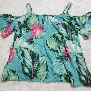 Off the shoulder Hawaiian print top MED